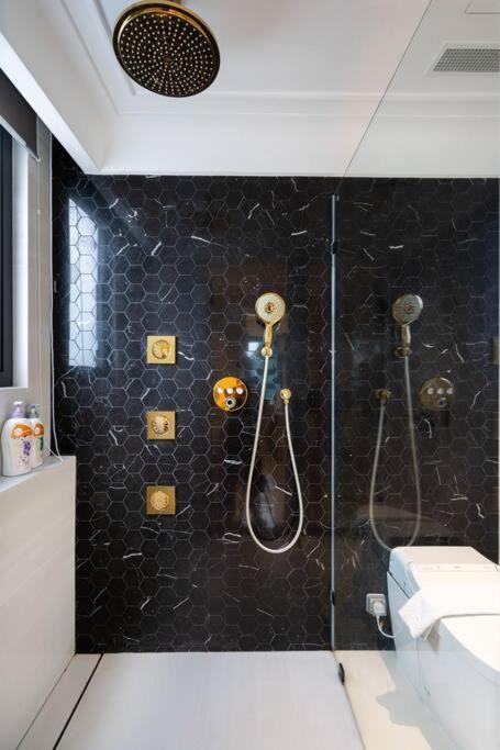 The Rixx Masterpiece Apartment@vincom/opera House Ho Chi Minh City
